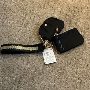 lululemon Black Key & Card Holder Set